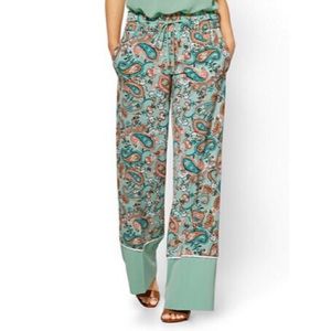 NWT Paisley Palazzo Pants